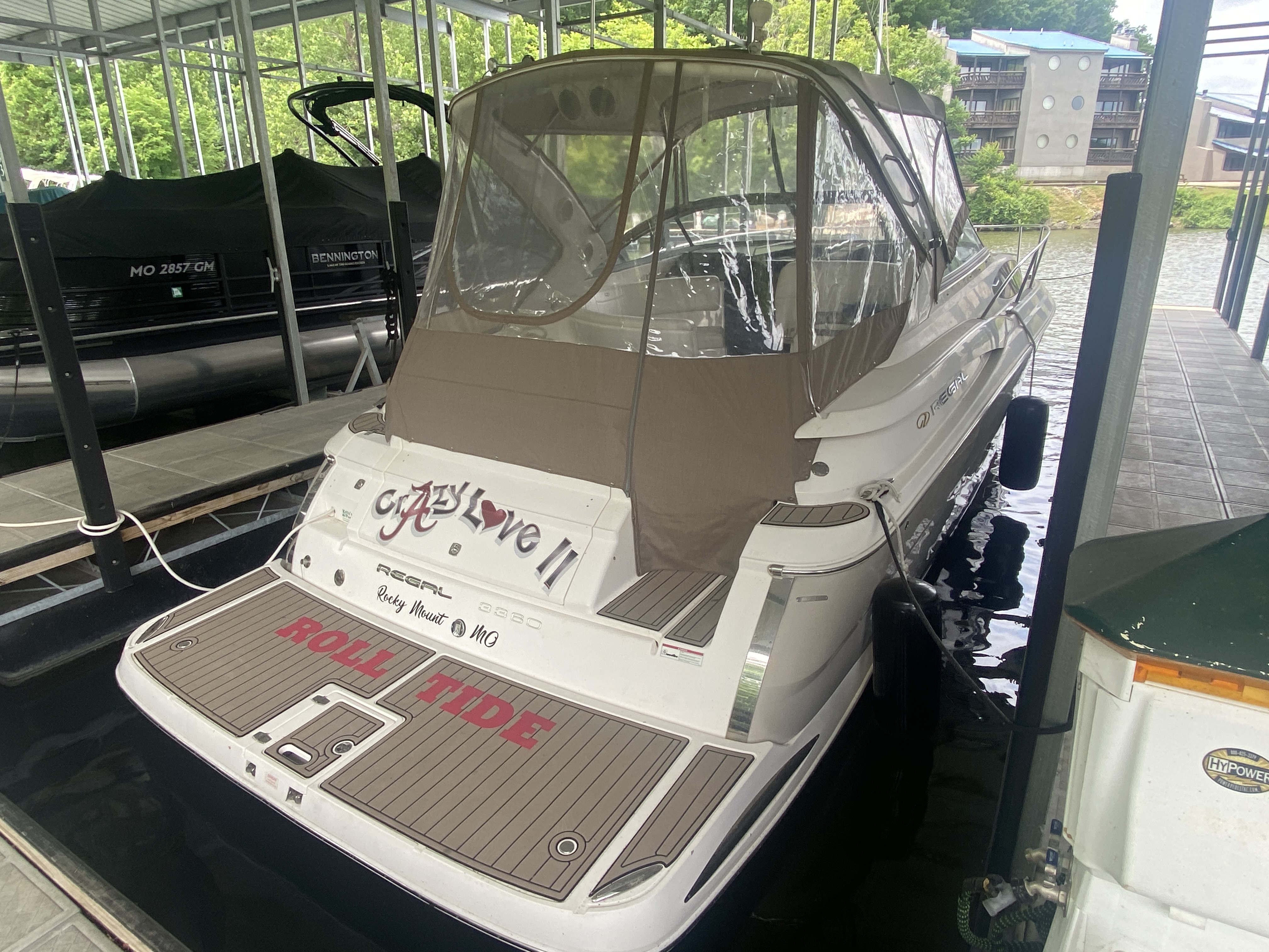2008 Regal 3360 Window Express - Image 10