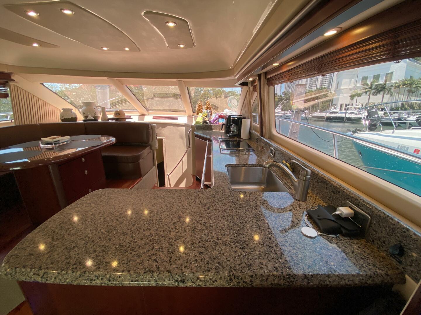 2006 Sea Ray 58 Sedan Bridge - Image 32