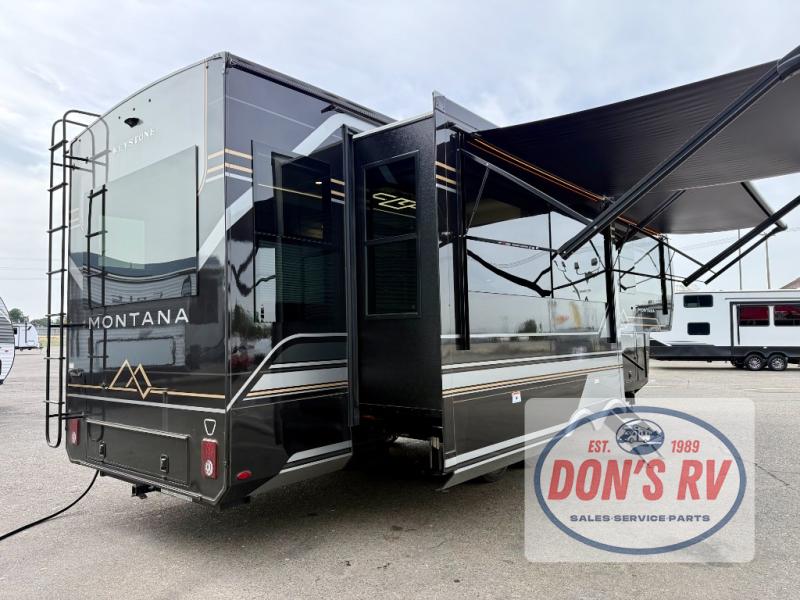 2026 Montana 3100RL - Image 15