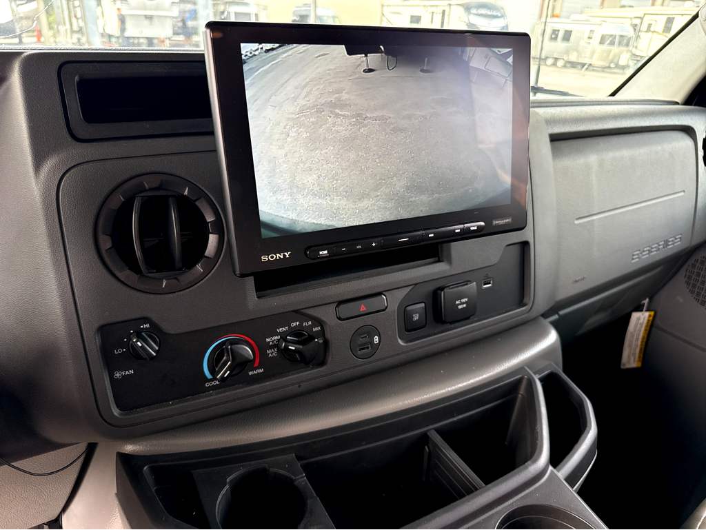 2027 ENTEGRA COACH ODYSSEY 30Z - Image 32