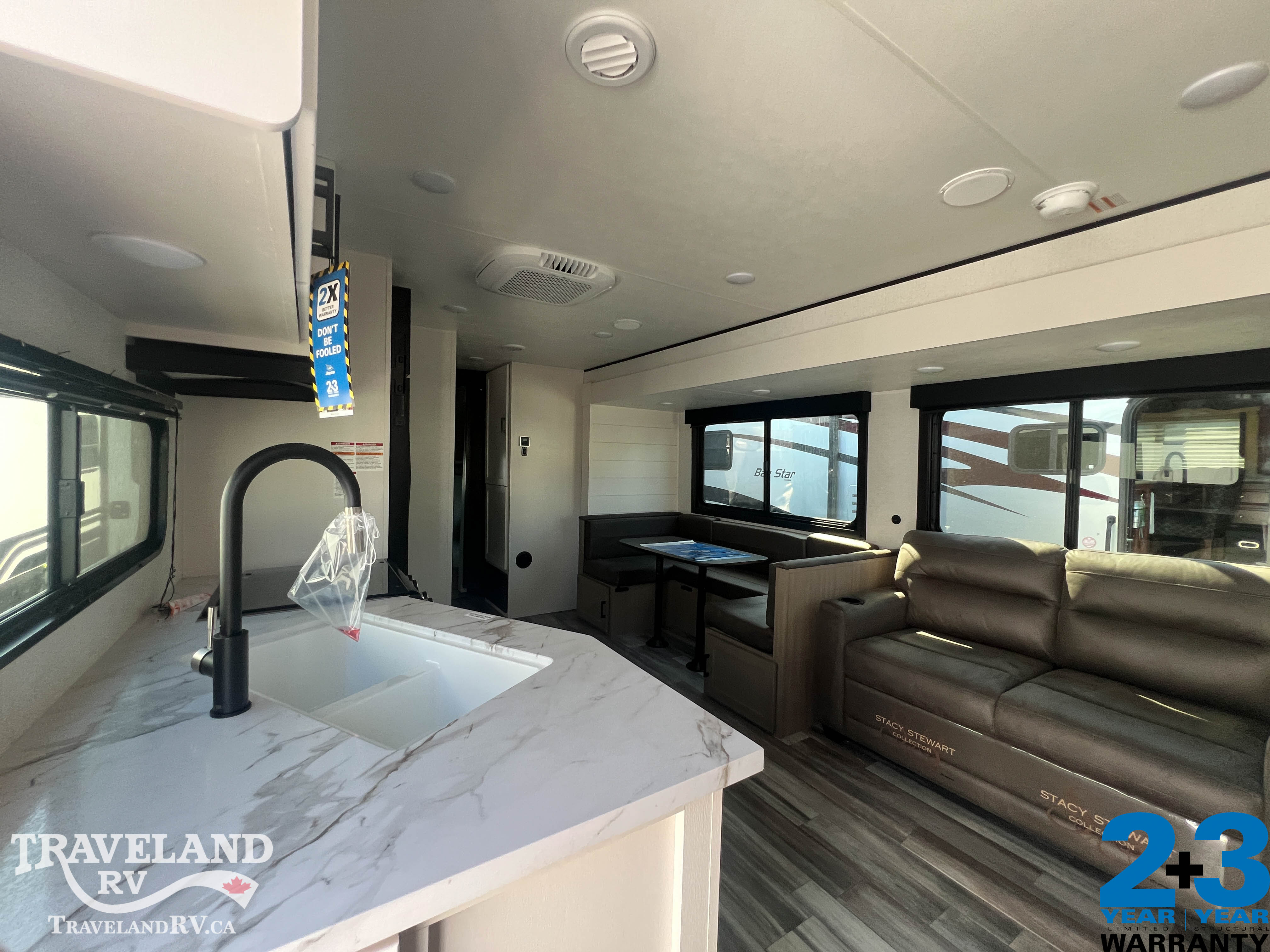 2026 Jayco Jay Flight SLX 321BDS - Image 6