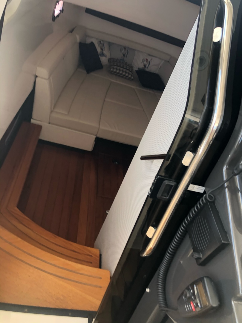 2017 Pursuit S 408 - Image 21