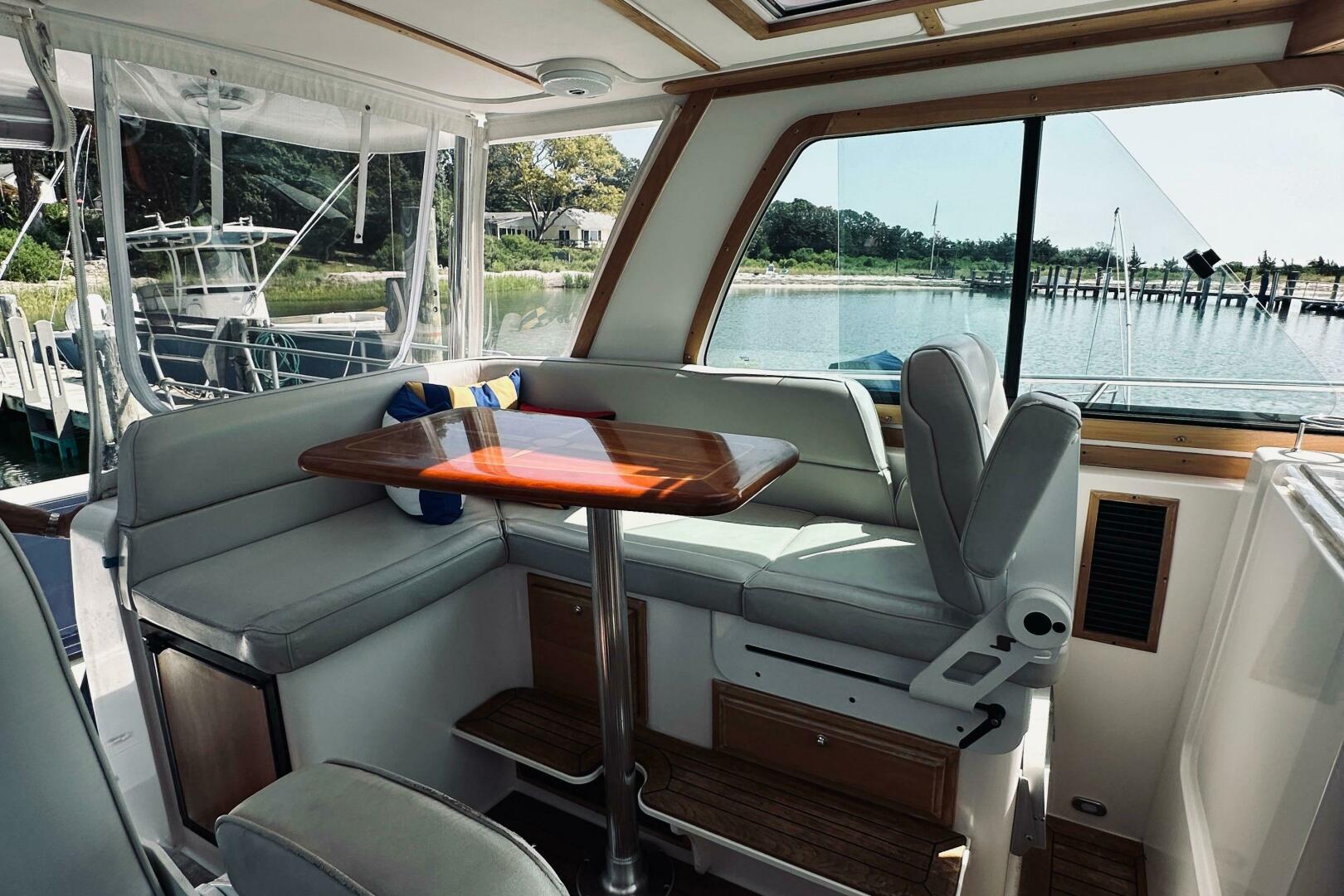 2007 Sabre 34 Express - Image 42