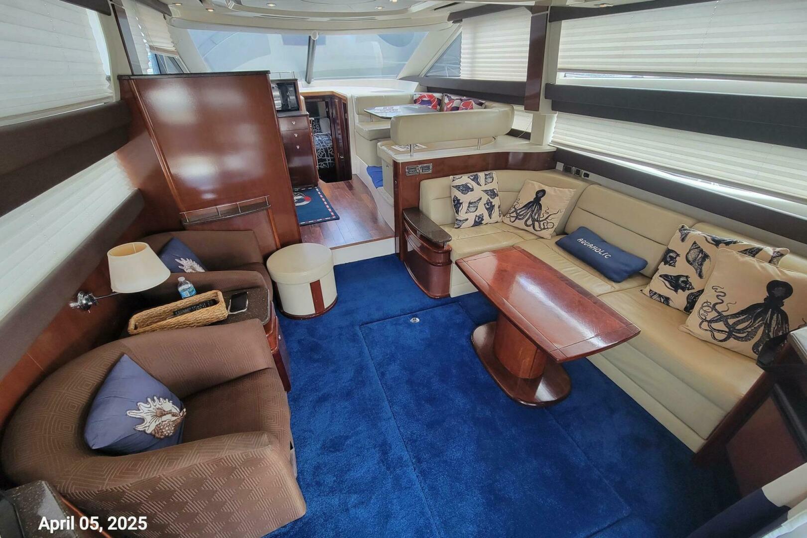 2011 Meridian 441 Sedan - Image 22