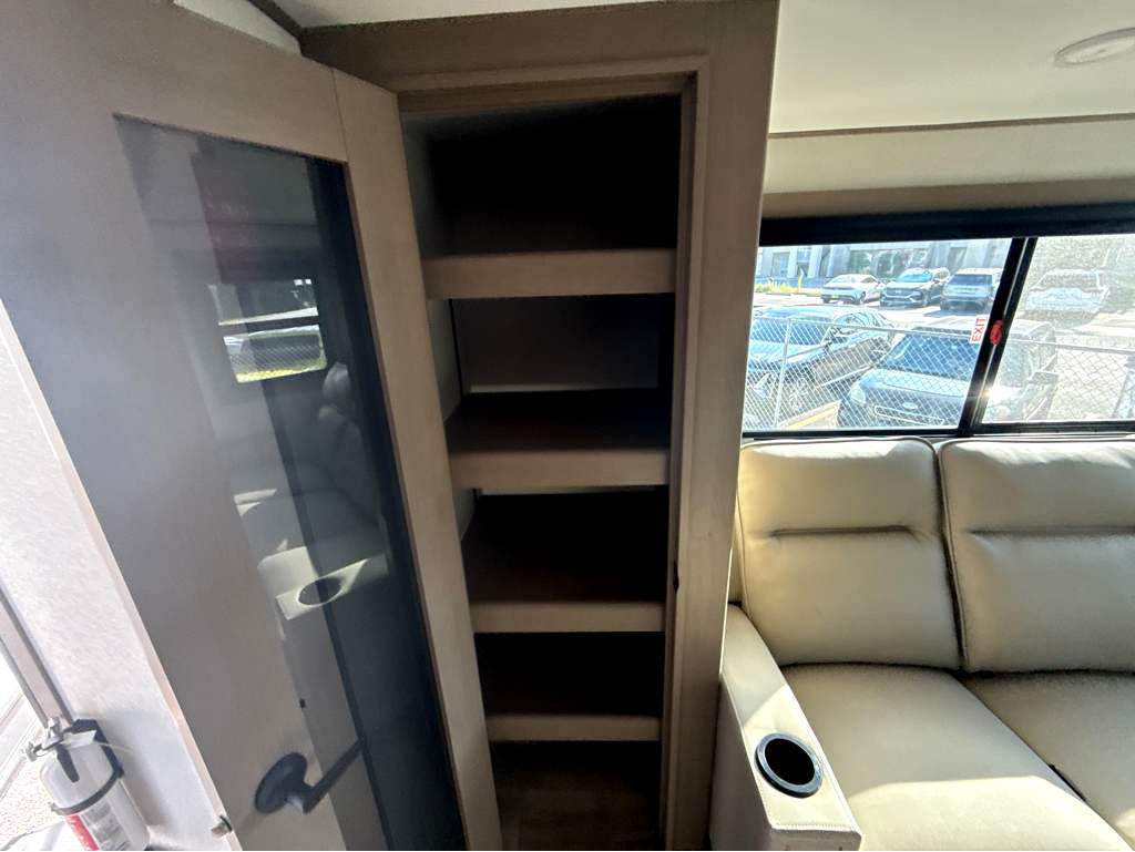 2027 GRAND DESIGN REFLECTION 324MBS - Image 12