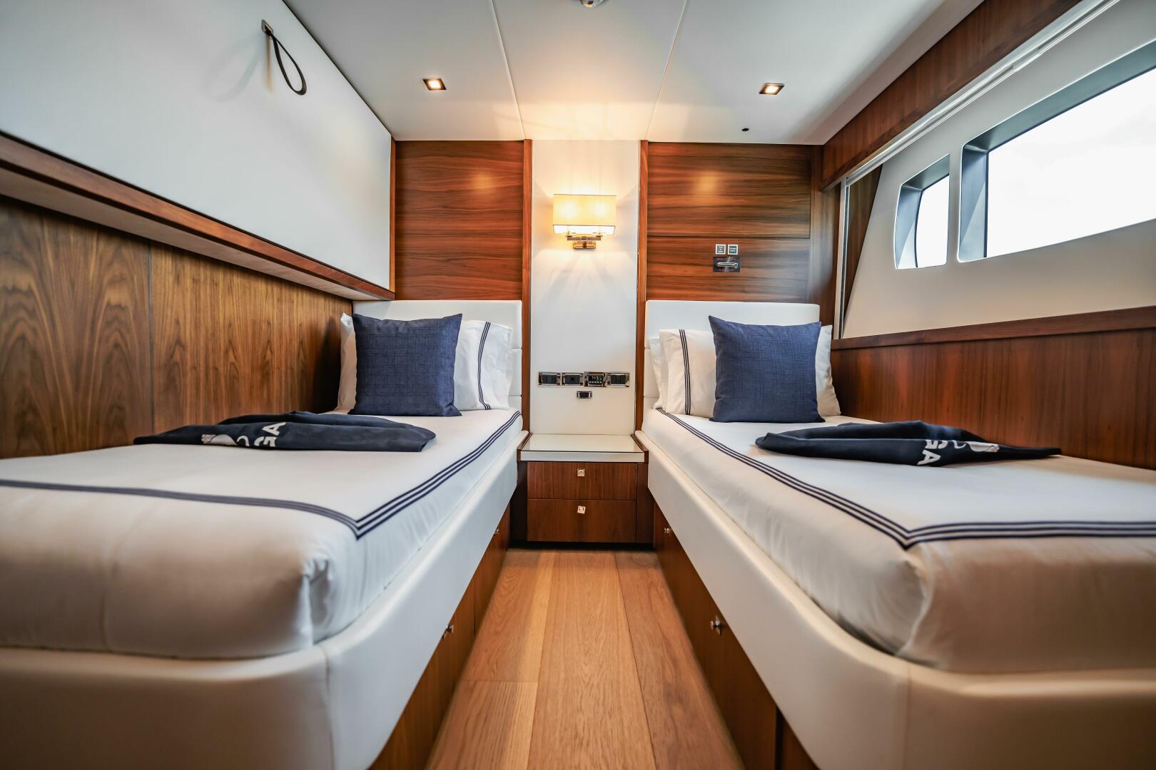 2011 Sunseeker 34 Metre Yacht - Image 62