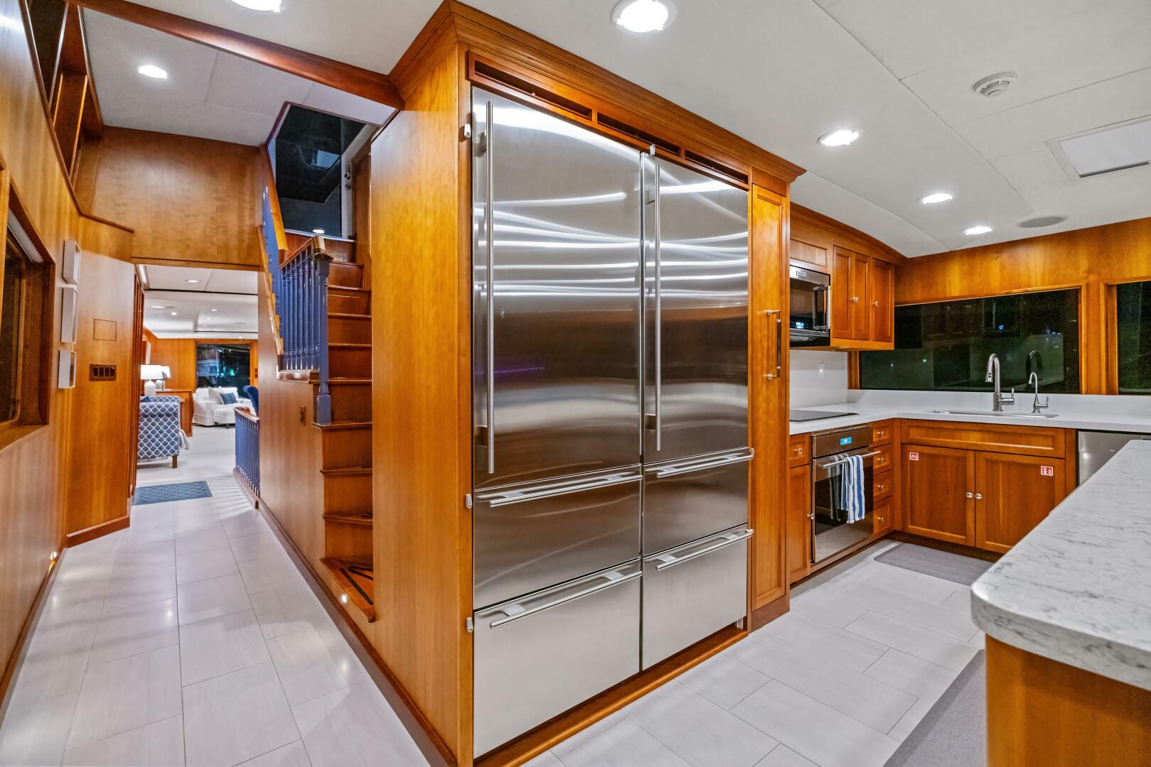 1998 Burger Raised Pilothouse - Image 10