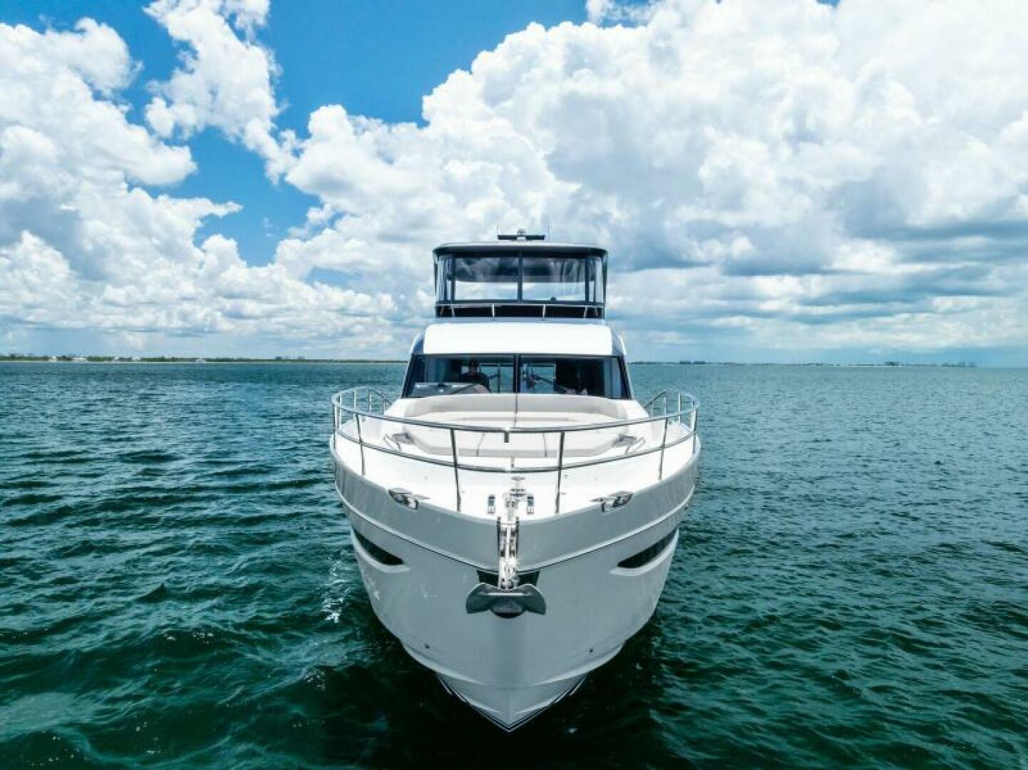 2024 Princess Y72 Motor Yacht - Image 7