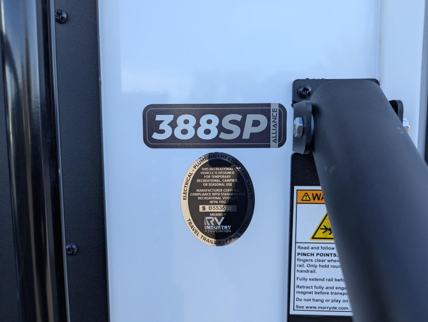 2026 Alliance RV Paradigm 388SP - Image 7