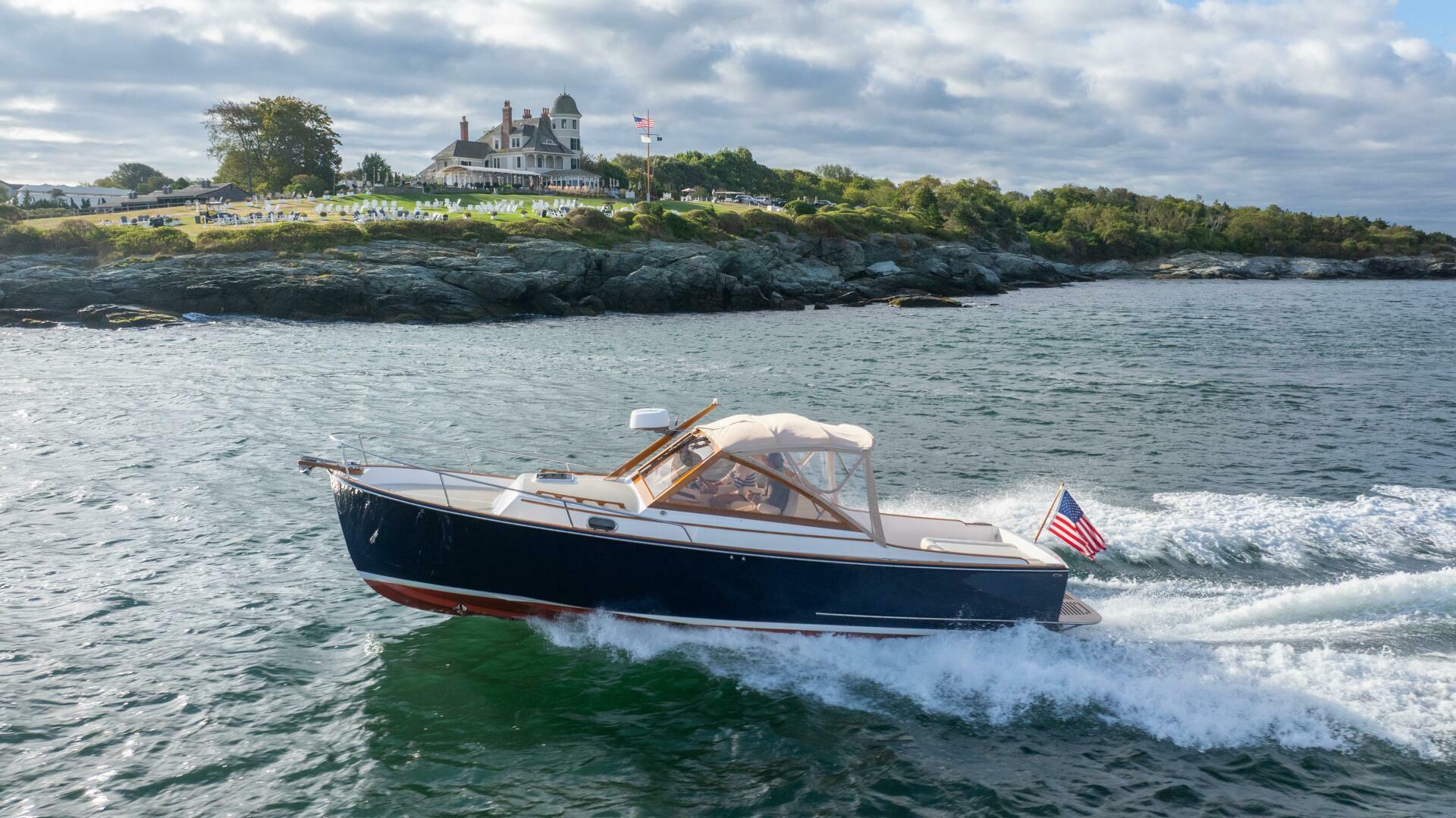 2020 CH Marine Shelter Island Nomad - Image 30