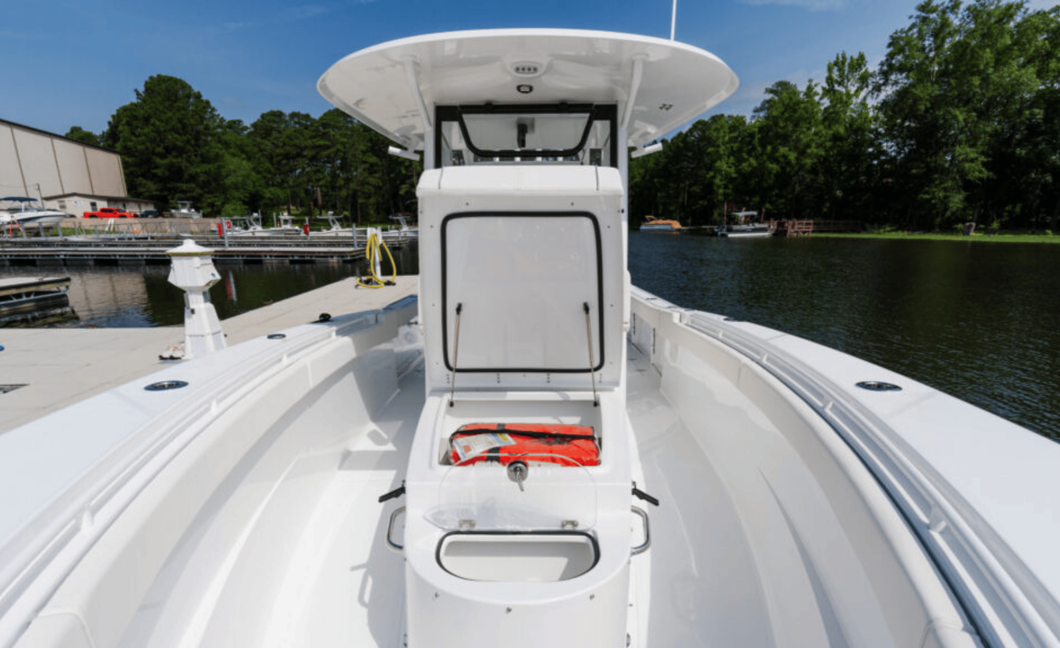 2027 Sea Hunt Gamefish 30CB - Image 11