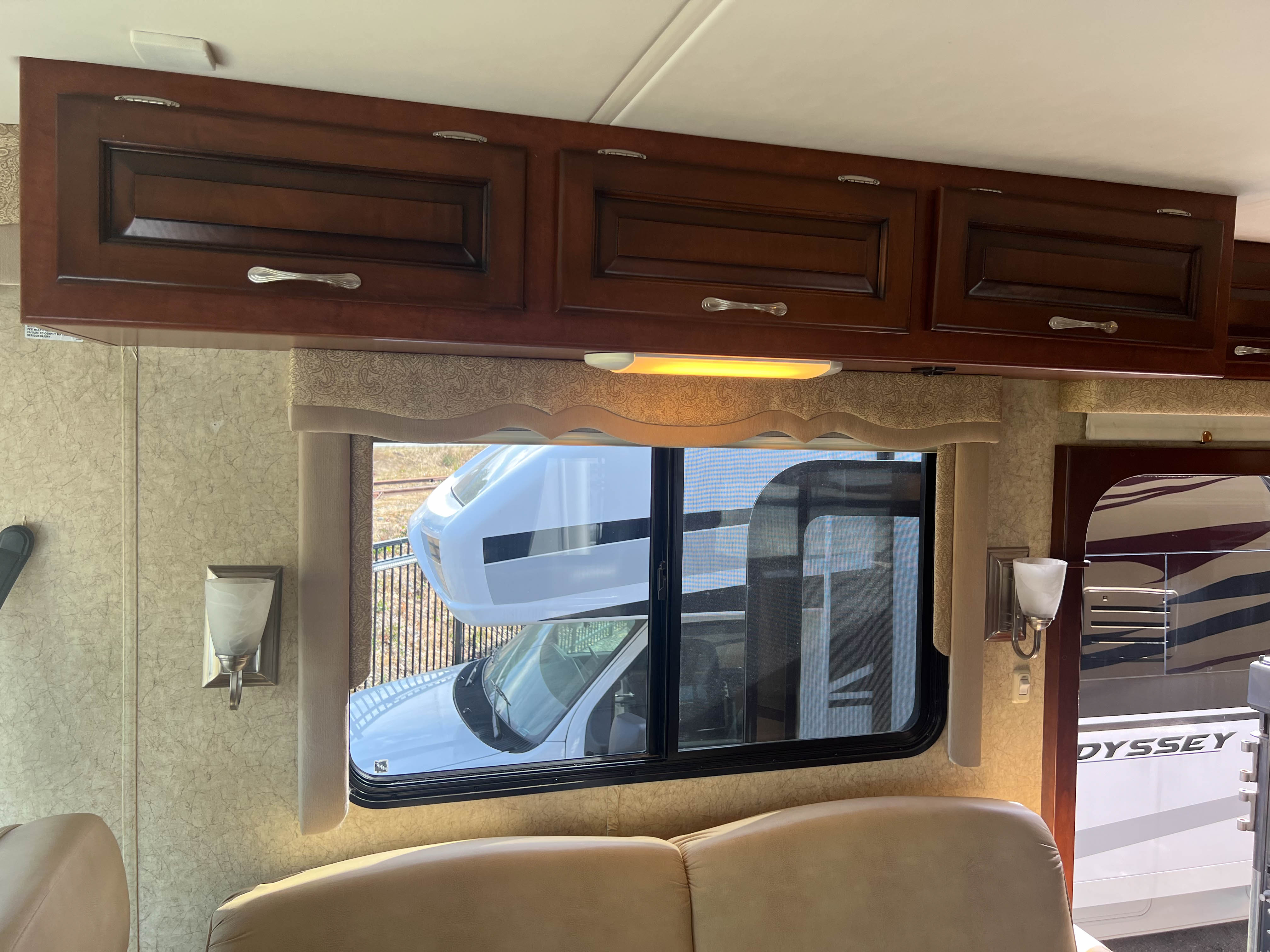 2011 NEWMAR BAYSTAR 3302 - Image 13