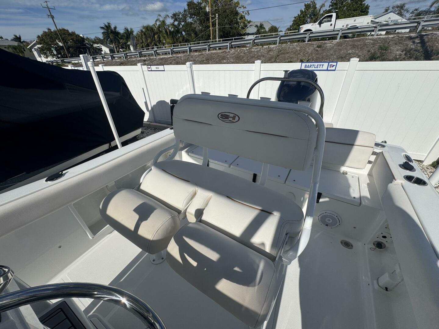 2021 Sea Hunt Ultra 219 - Image 32