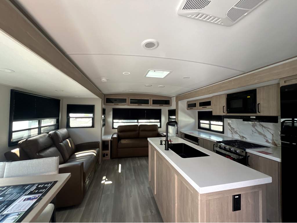 2026 GRAND DESIGN IMAGINE 2970RL - Image 5
