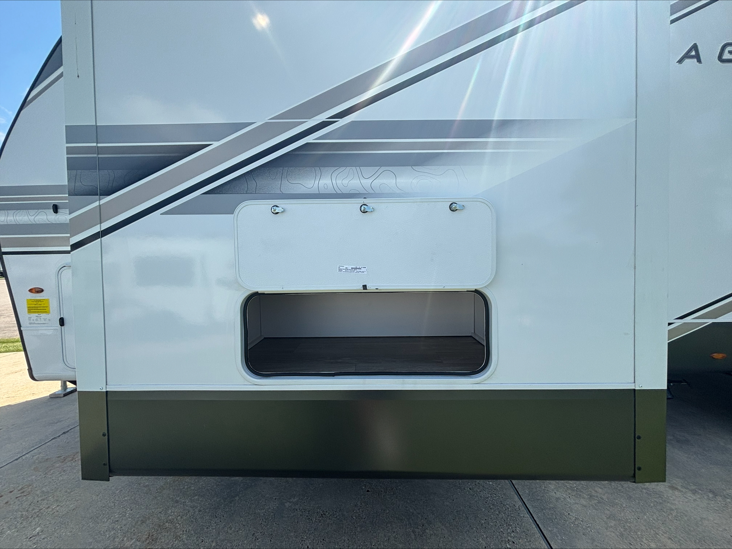 2027 JAYCO EAGLE 294CKBS - Image 9