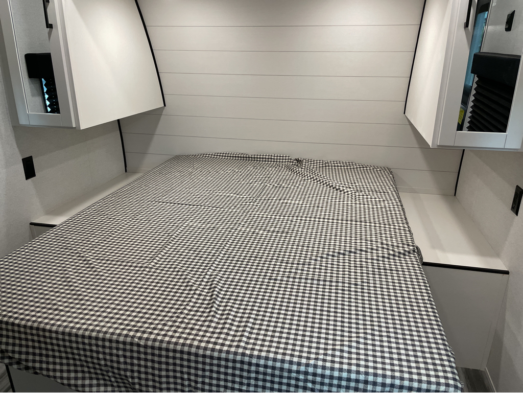 2026 Jayco Jay Flight SLX 210QB - Image 6