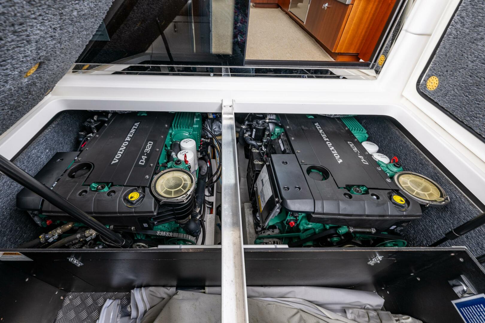 2023 Nimbus 405C - Image 38