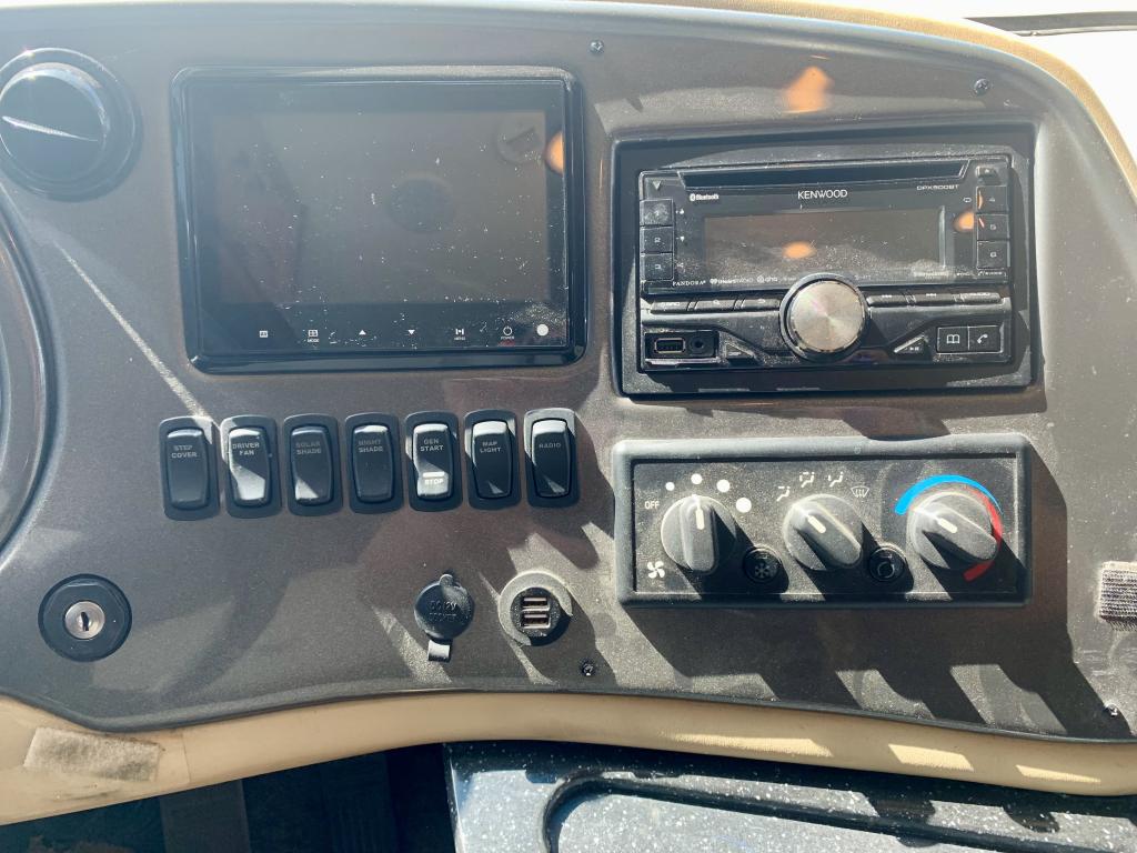 2014 ALLEGRO 36QSA - Image 13