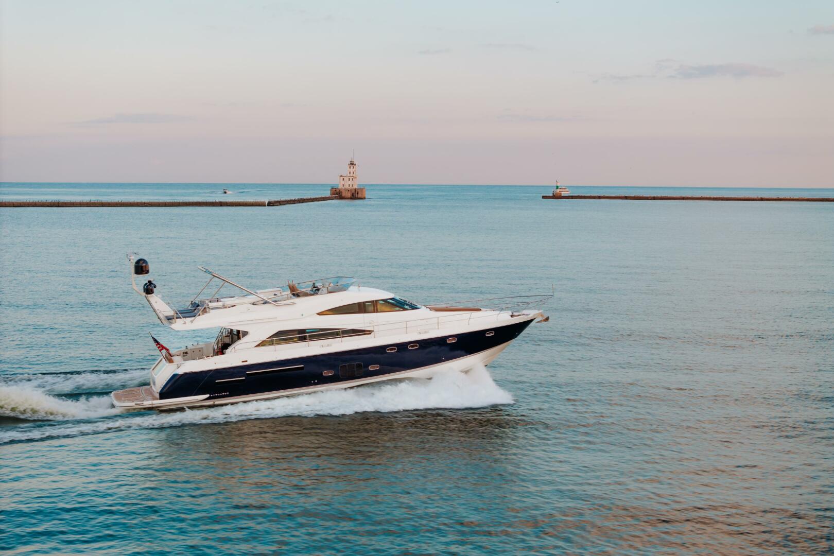 2011 Fairline 65 Squadron - Image 15