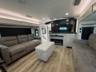 2026 JAYCO NORTH POINT 382FLRB - Image 12