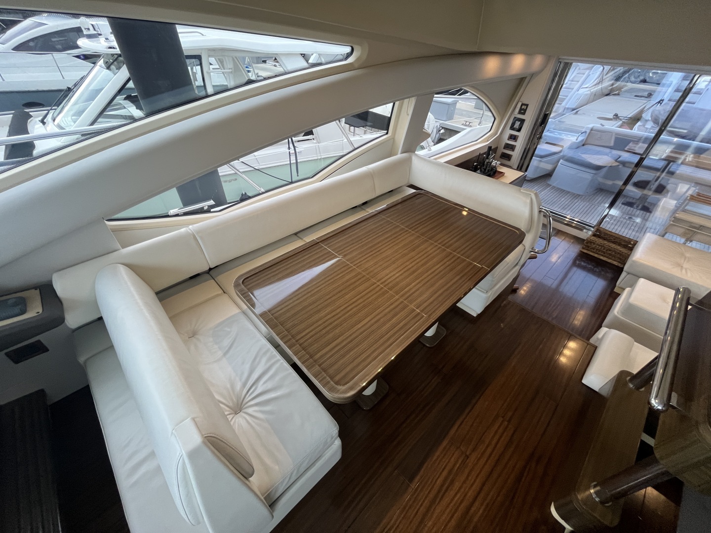 2015 Azimut 54 FLY - Image 9