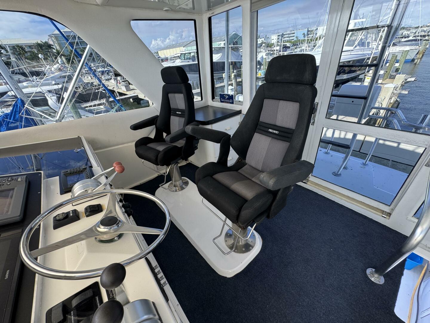 1995 Viking 58 Convertible - Image 52