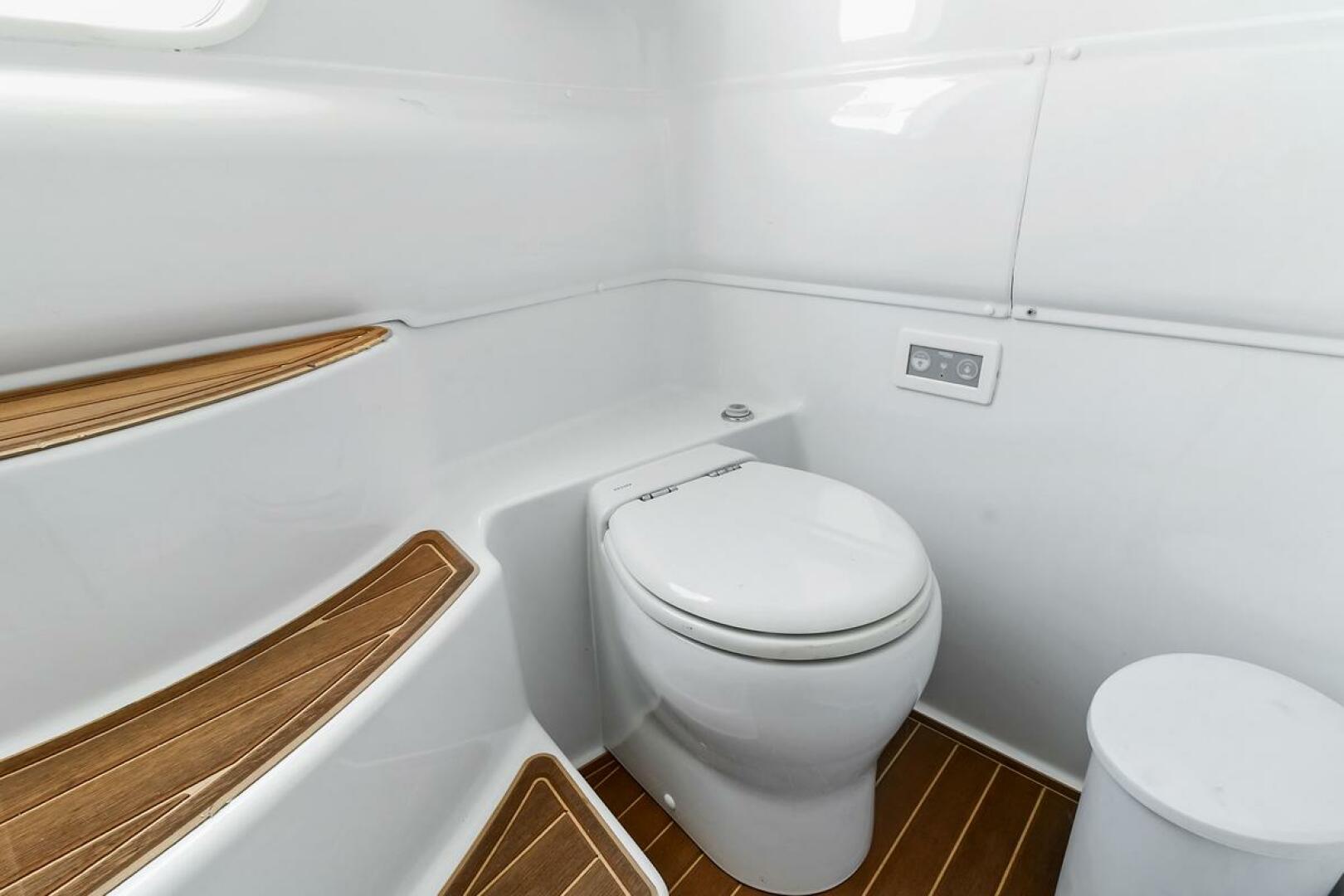 2020 Yellowfin Center Console - Image 9