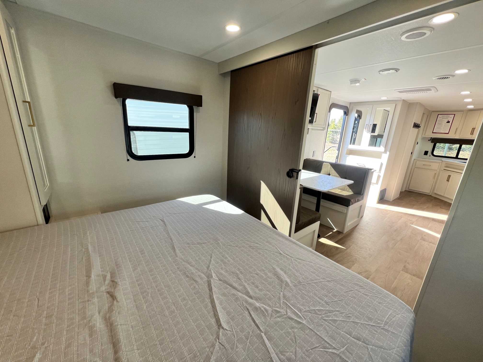 2026 Grand Design Transcend XPLOR 25MLX - Image 19