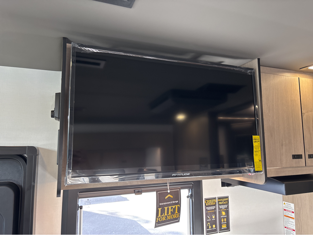 2026 Grand Design Lineage Series M 25TK - Image 16