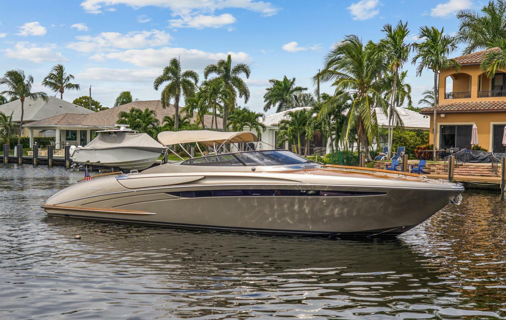 2010 Riva Riva 44 Rivarama Base - Image 1