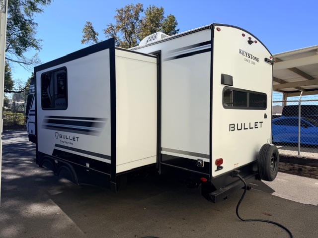2026 Keystone Bullet Crossfire 245RKS - Image 6