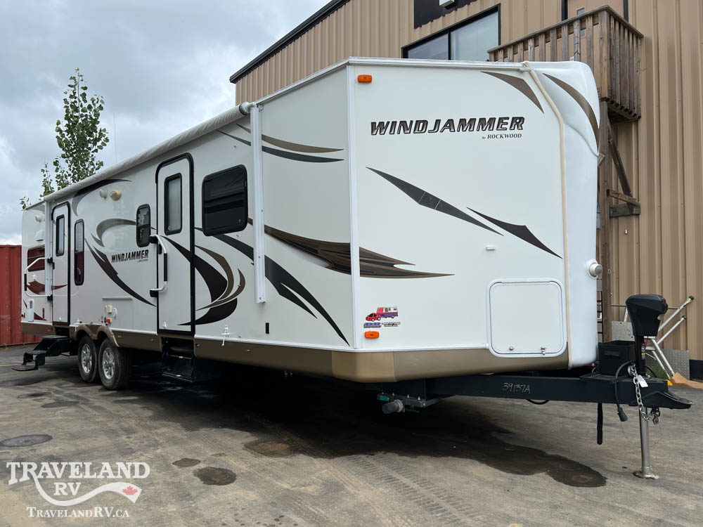 2013 Forest River Rockwood Windjammer 3002W - Image 1