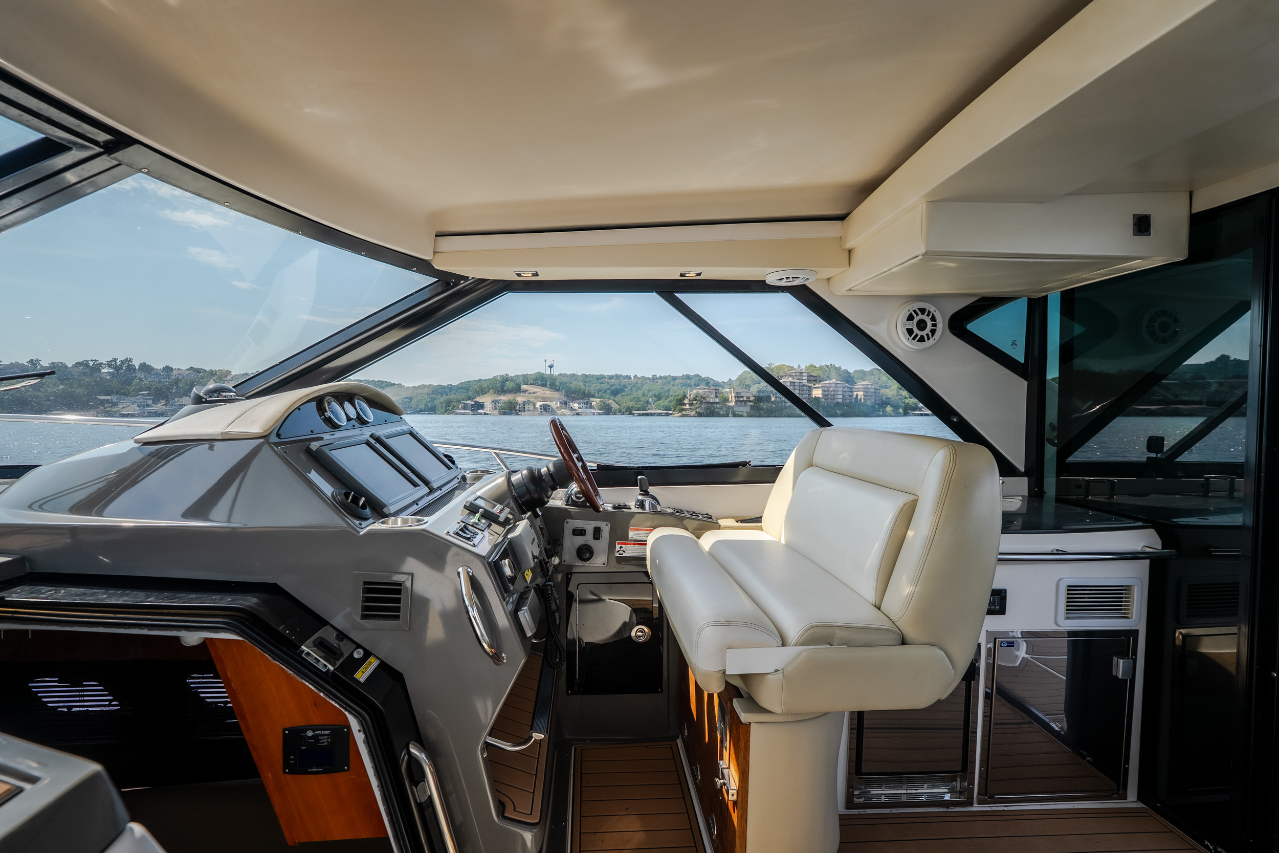 2012 Regal 42 Sport Coupe - Image 28