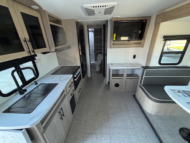 2025 Grand Design Imagine XLS 22BHE - Image 11
