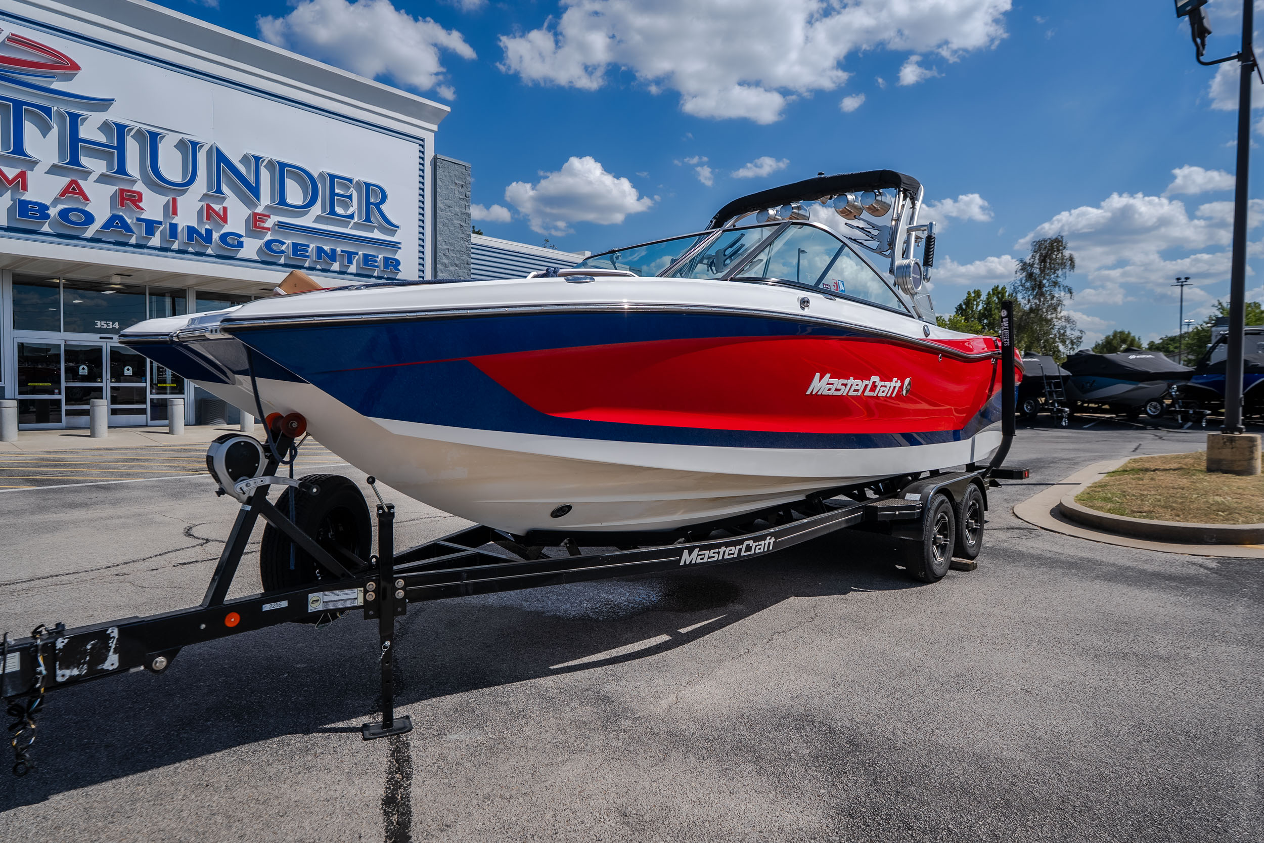 2020 MasterCraft X26 - Image 3