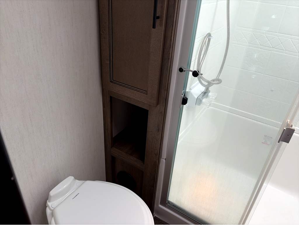 2022 FOREST RIVER SABRE 36BHQ - Image 21