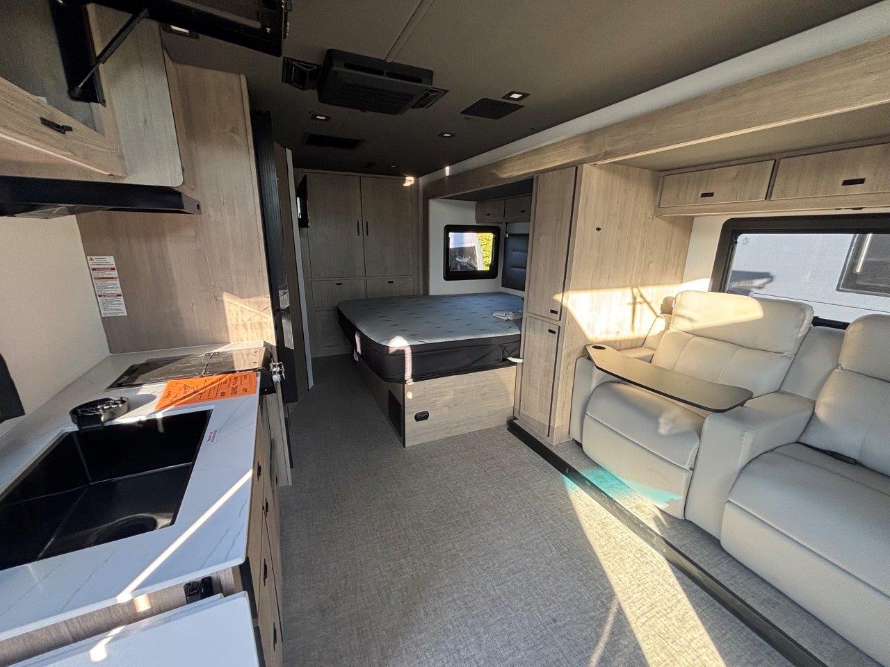 2026 Grand Design Lineage Series M 25FW - Image 3