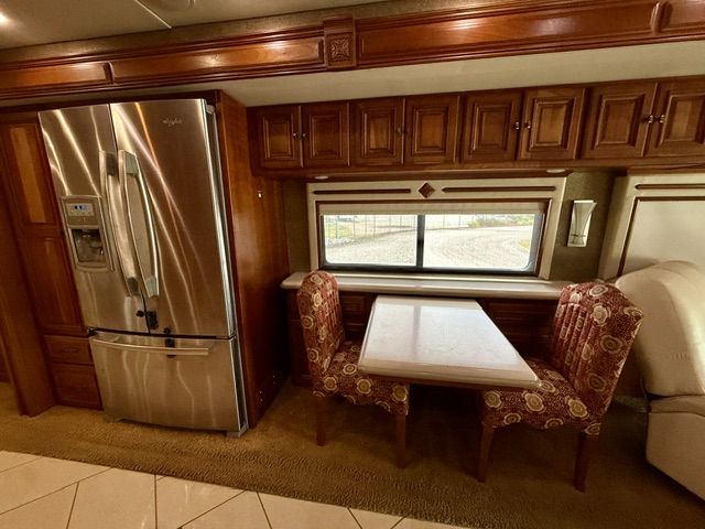2013 WINNEBAGO TOUR 42QD - Image 16