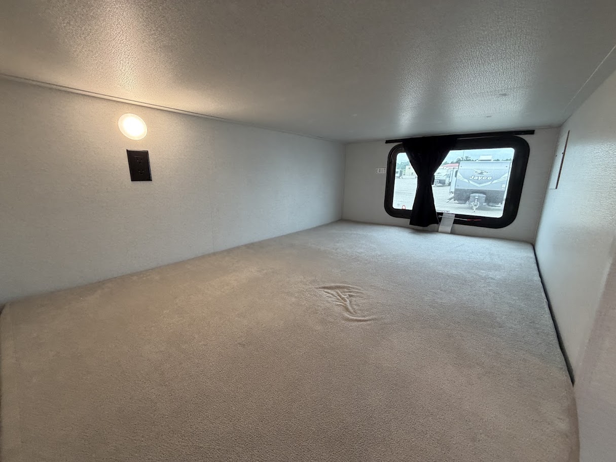 2027 Jayco Jay Flight SLX 261BHS - Image 40