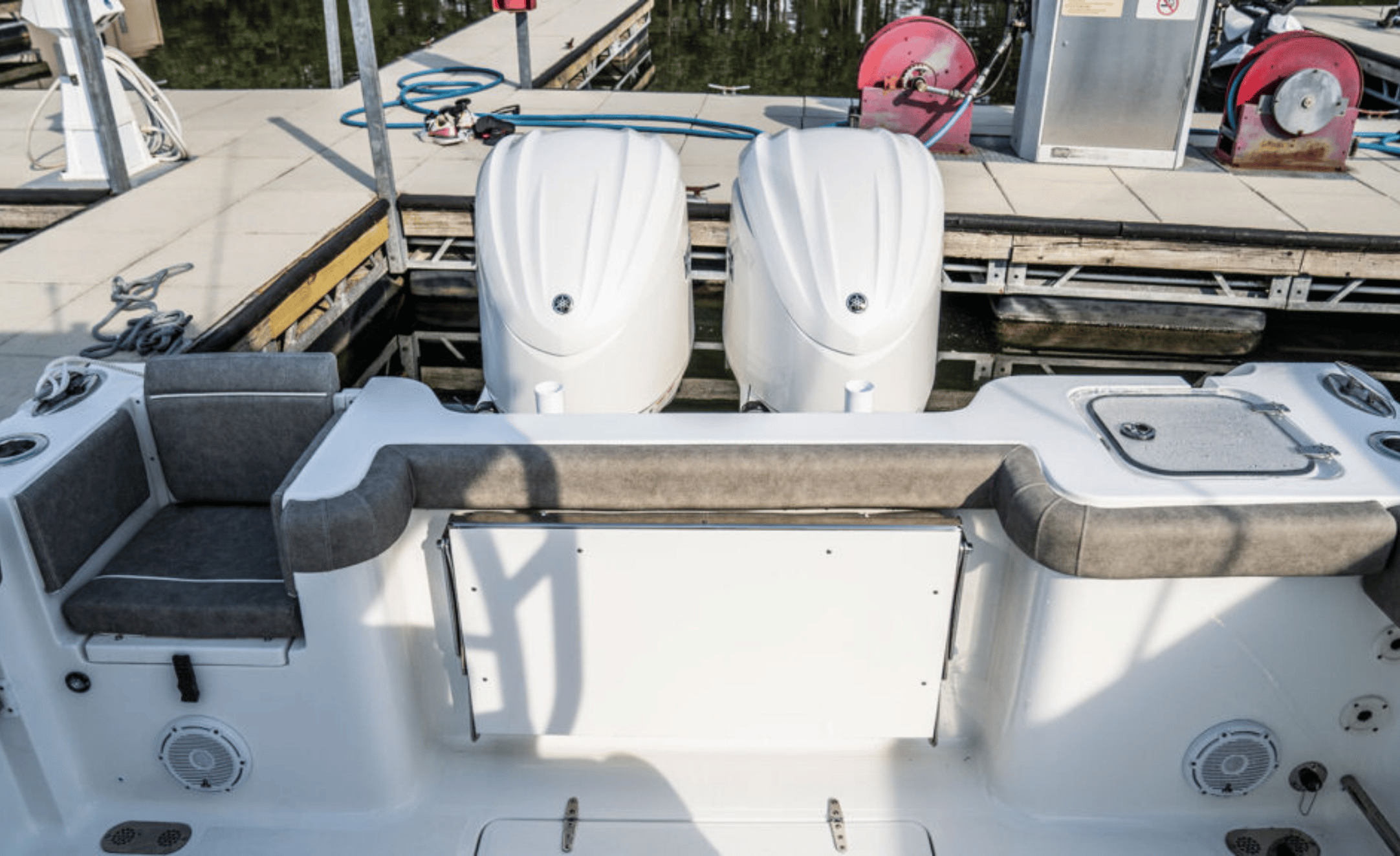 2027 Sea Hunt Gamefish 28FS - Image 5