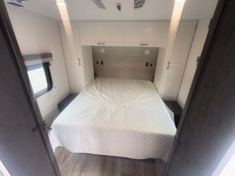 2026 VENTURE RV SIENNA 281VQB - Image 18