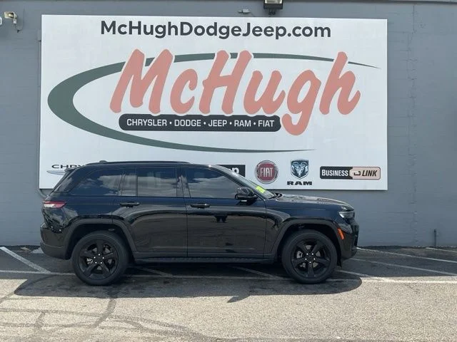 2024 Jeep Grand-Cherokee-L Laredo Altitude 4x4 - Image 4