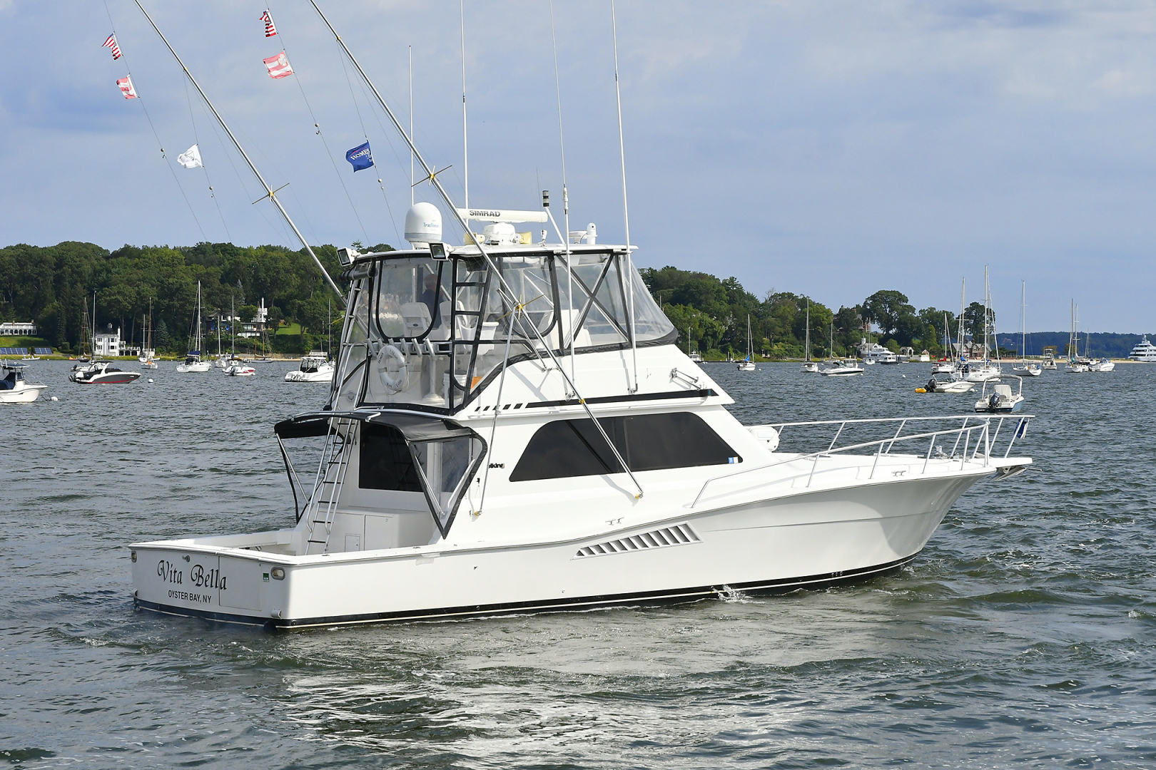 1997 Viking 47 Convertible - Image 4