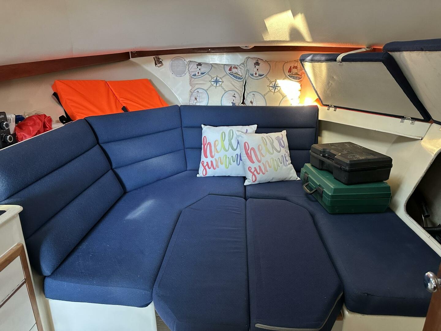 1998 Albin 32+2 - Image 20