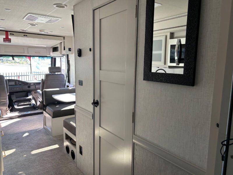 2026 Holiday Rambler Admiral 29M - Image 26