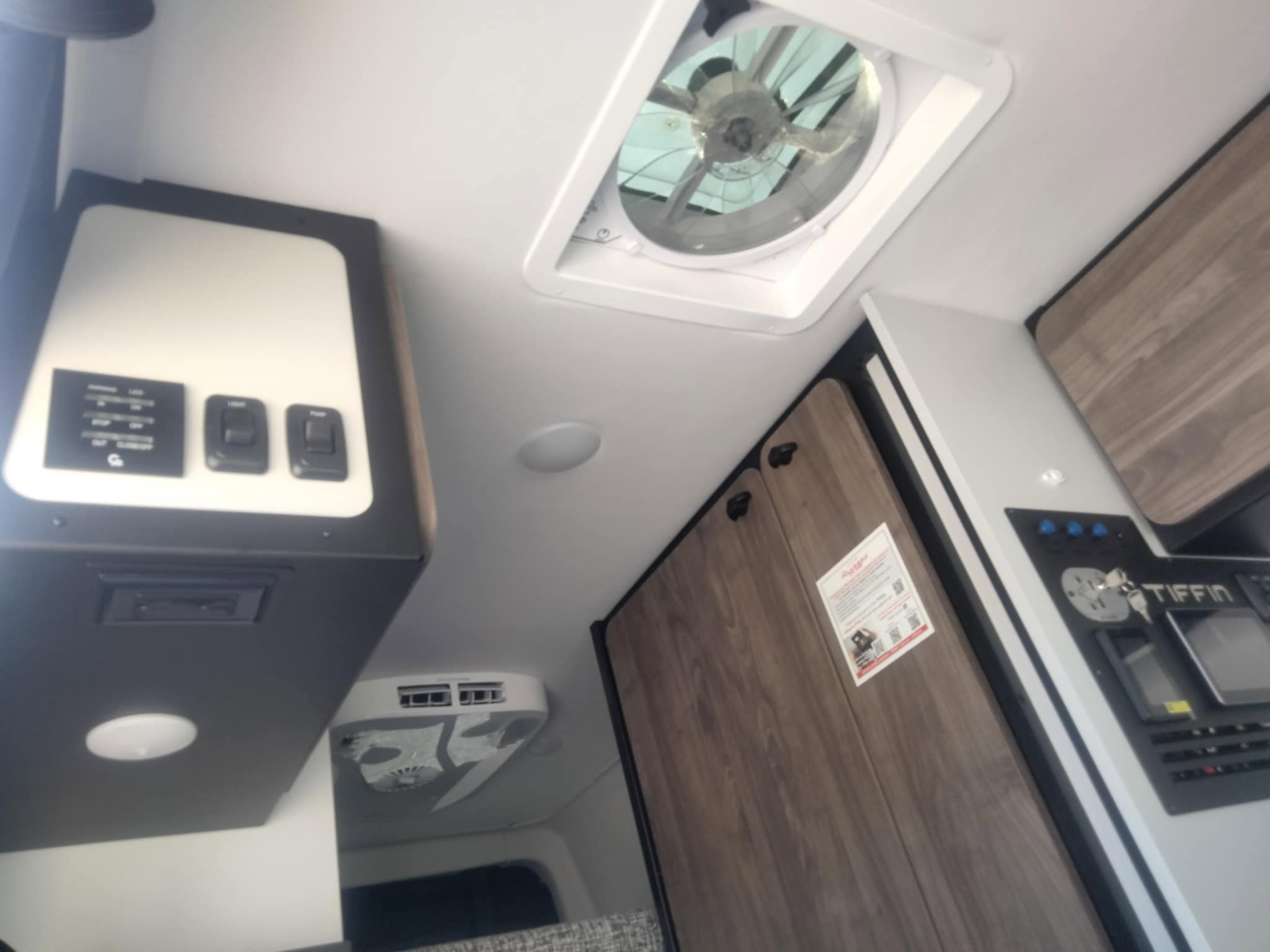 2026 TIFFIN GH1 - Image 10