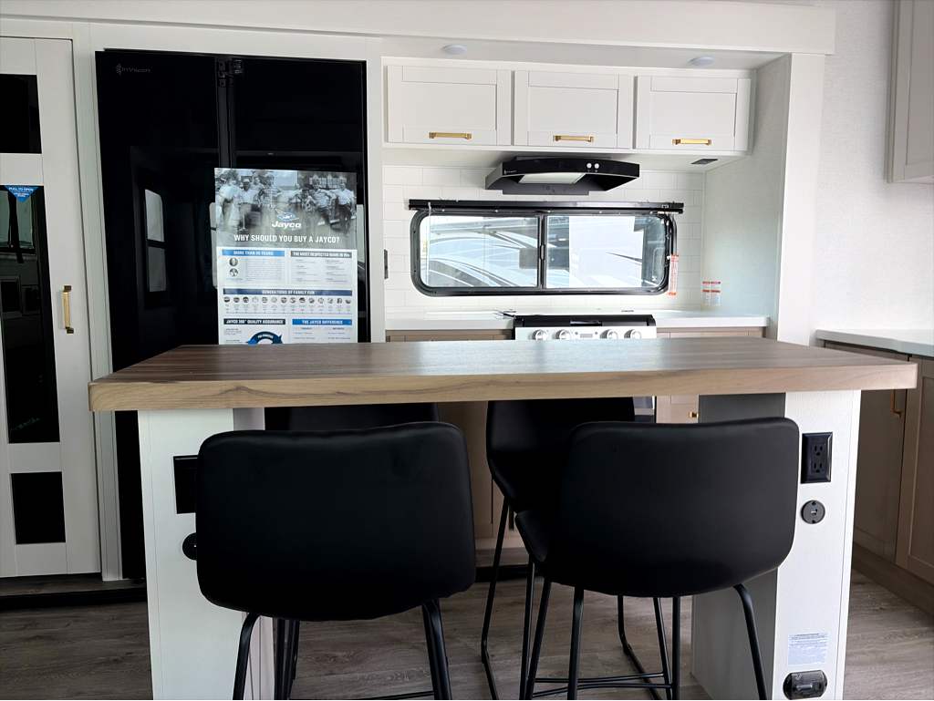 2027 JAYCO EAGLE 367TBTS - Image 24