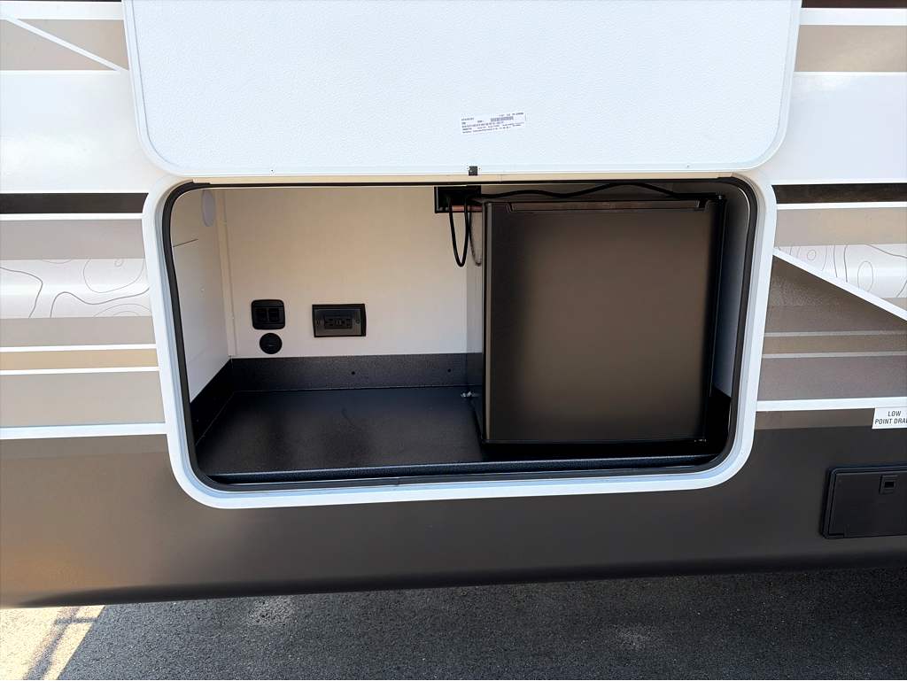 2027 JAYCO EAGLE 265FKDS - Image 8