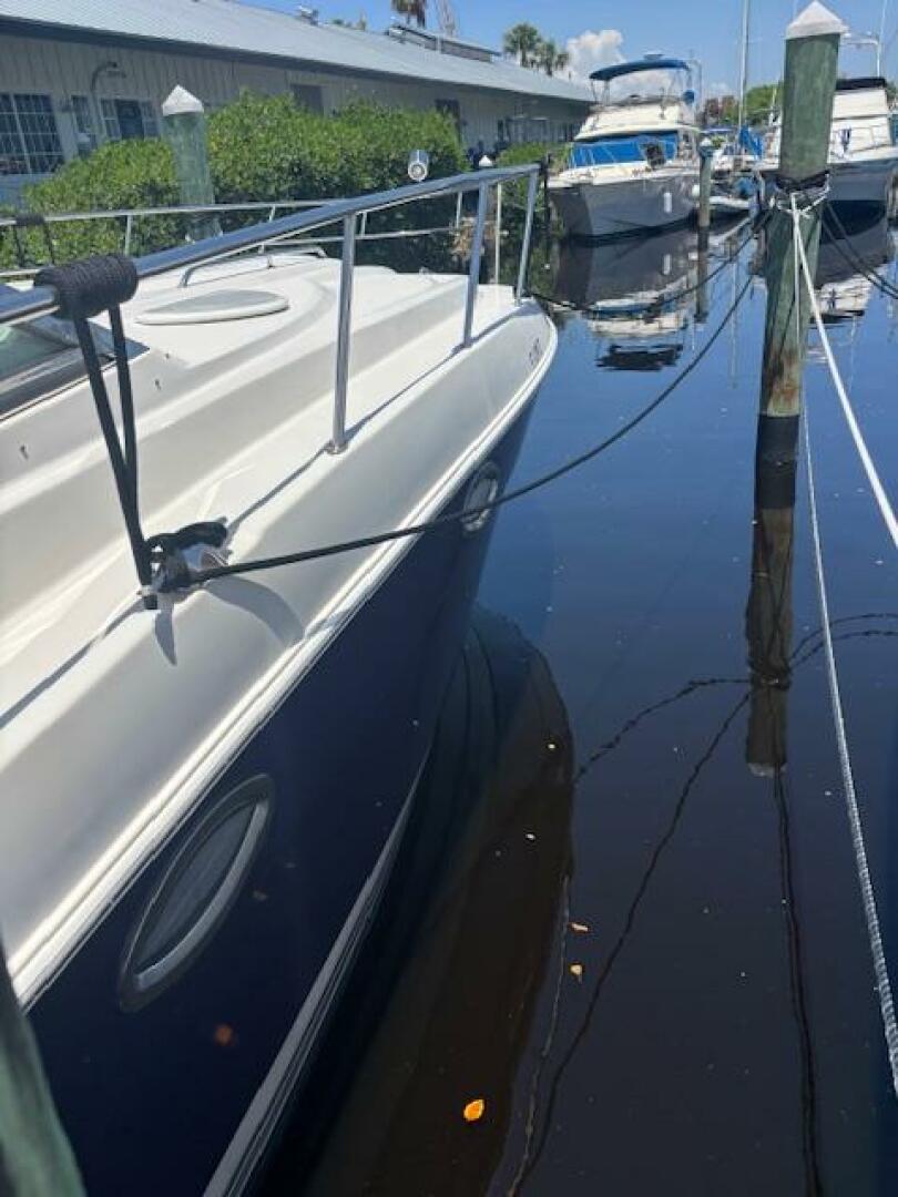2007 Monterey 350 Sport Yacht - Image 12
