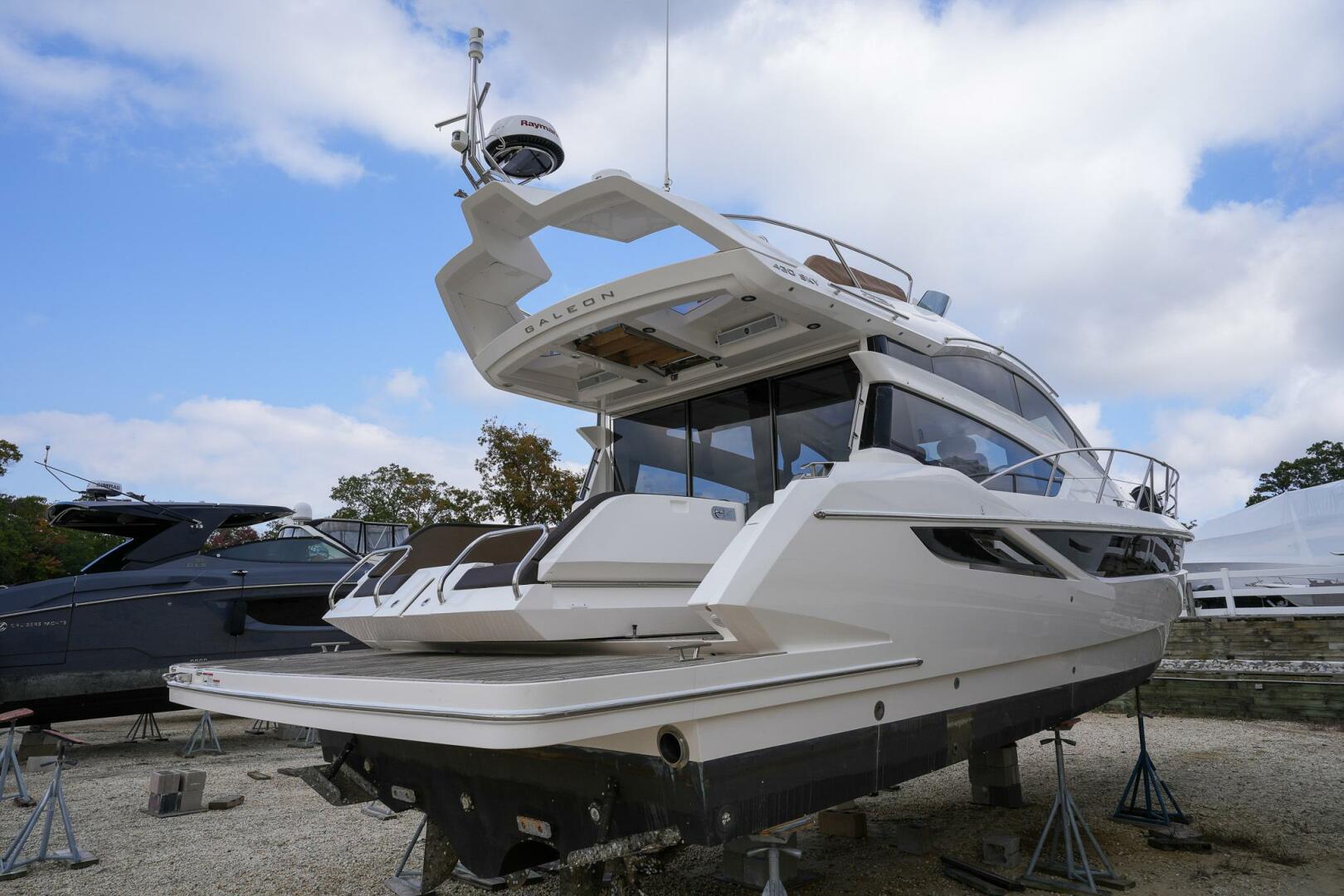 2017 Galeon 43 SKY Base - Image 9